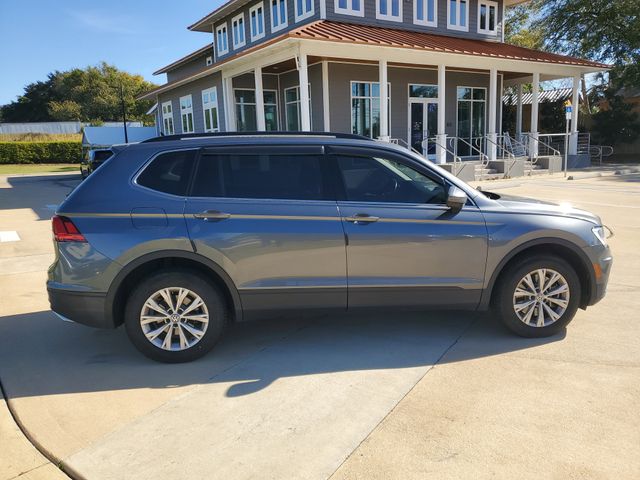 Used 2019  Volkswagen 2.0T SE image 8