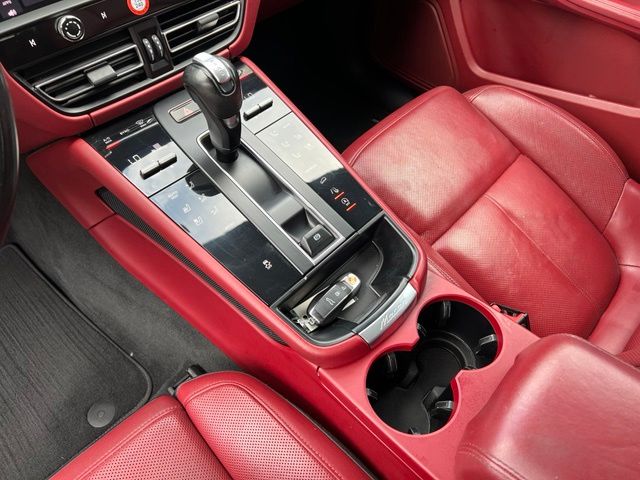 Used 2023 Porsche Macan SUV