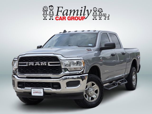 2022 RAM 2500 Tradesman Crew Cab 4WD