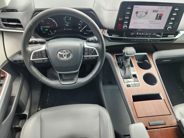 2021 Toyota Sienna XLE Silver at Monument Chevrolet