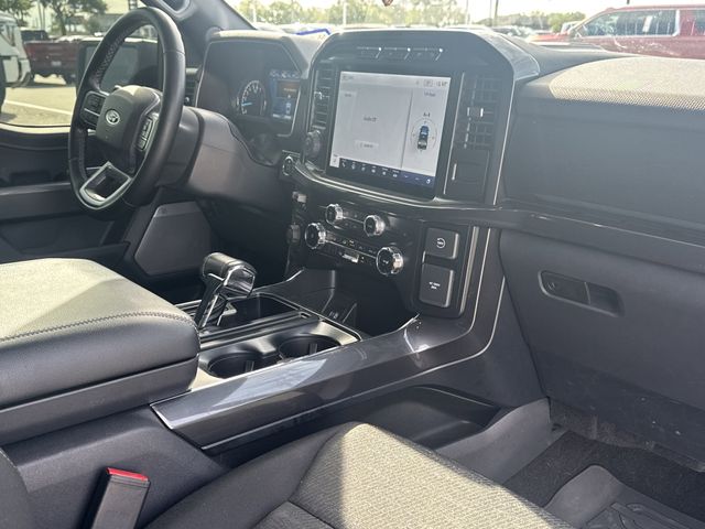2023 Ford F-150 XLT - 10