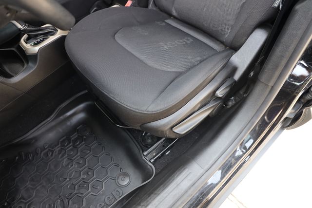 2015 Jeep Renegade Latitude Black at Emmons Autoplex