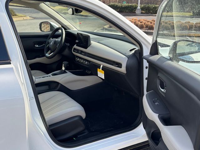 new 2026 Honda HR-V car, priced at $32,355