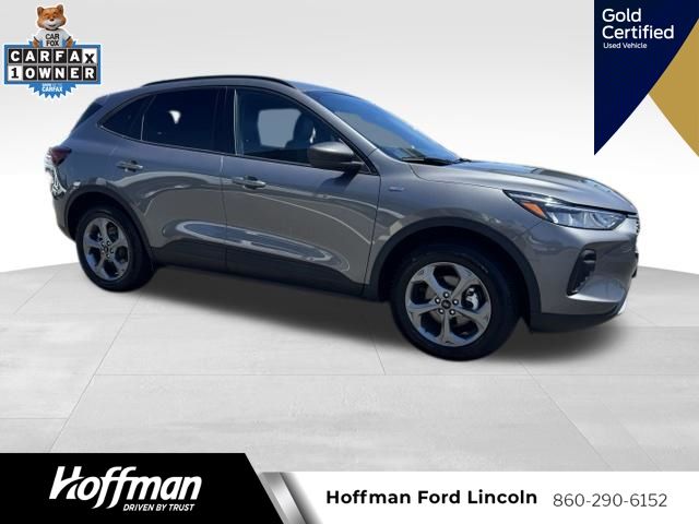 Carbonized Gray Metallic 2026 Ford Escape SUV / Crossover All-Wheel Drive 8-Speed Automatic