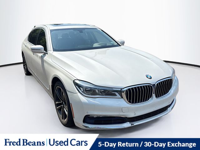 Mineral White Metallic 2017 BMW 7 Series Sedan All-Wheel Drive 8-Speed Automatic