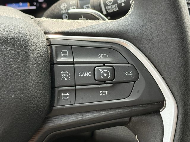 2024 Jeep Grand Cherokee Altitude X White at River Oaks CDJR
