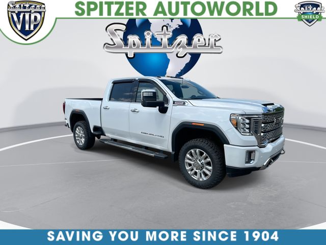 Used 2023 White GMC Denali image 2