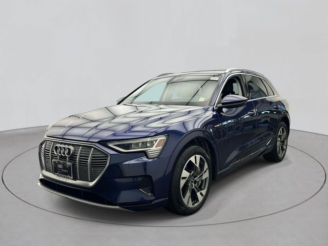 2021 Audi e-tron quattro Premium SUV