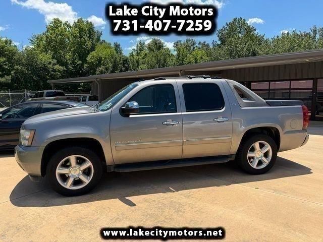 2012 Chevrolet Avalanche LTZ 4WD