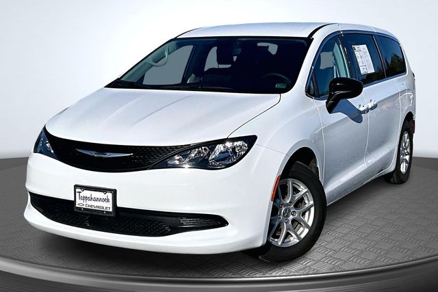 2024 Chrysler Voyager LX FWD