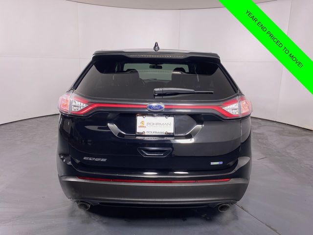 2018 Ford Edge SE 32