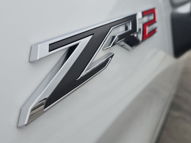 2024 Chevrolet Silverado 1500 ZR2:L166404A