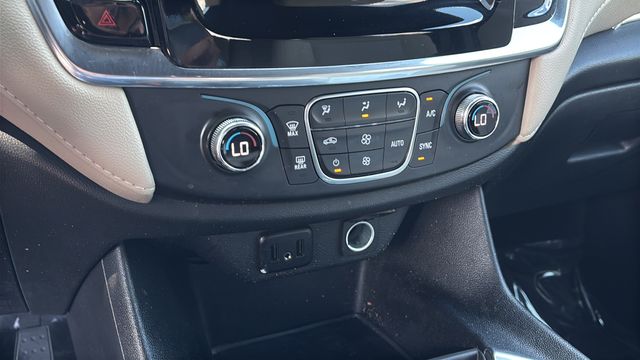 Used 2023 Gray Chevrolet LS image 30