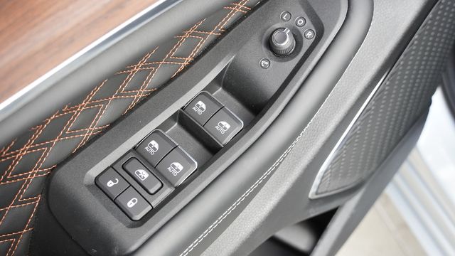 2025 Jeep Grand Cherokee L Summit - Photo 23