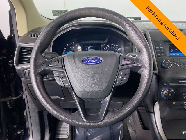 2018 Ford Edge SE 12