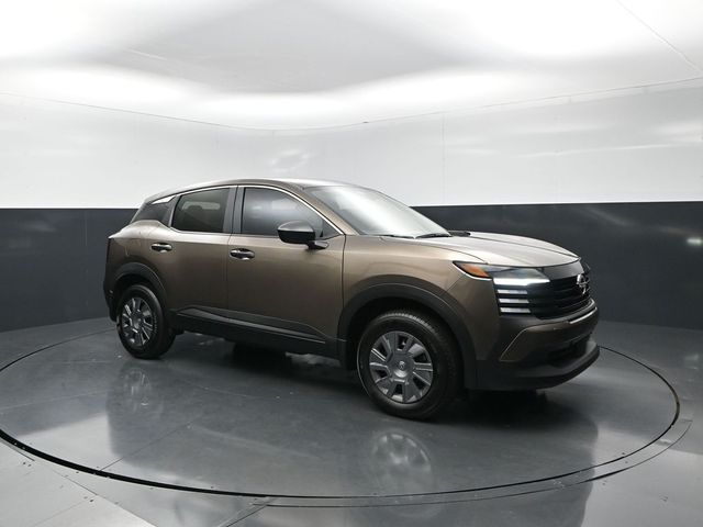 Bronze Metallic 2025 Nissan Kicks SUV / Crossover Front-Wheel Drive Continuously Variable Transmission