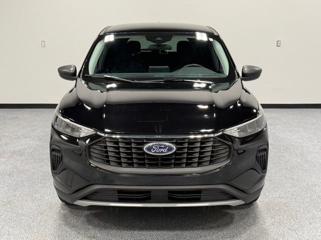 Used 2025 Black Ford Active image 3