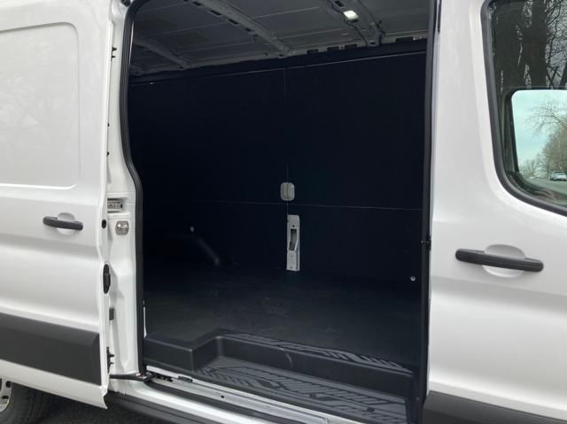 2025 Ford Transit 250