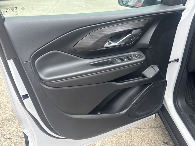 2024 GMC Terrain SLE White at South Houston Nissan