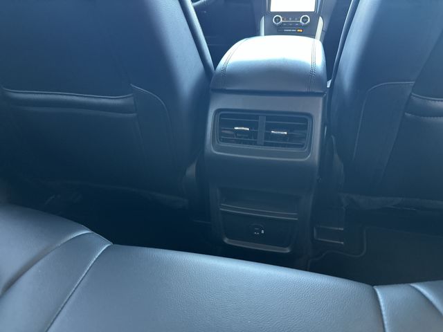Used 2022 Gray Ford SEL image 22