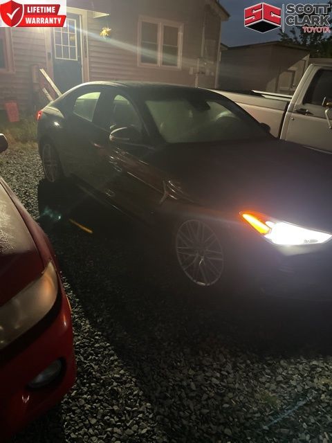 2021 Genesis G70 2.0T RWD