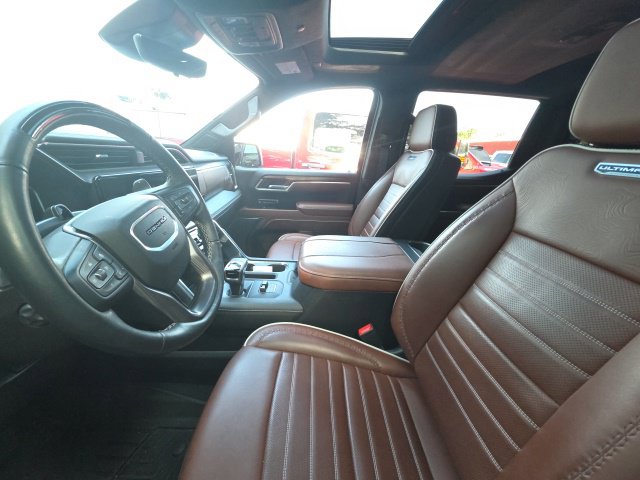 Used 2026 Black GMC Denali Ultimate image 4