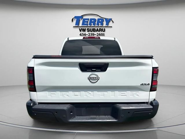 2022 Nissan Frontier S