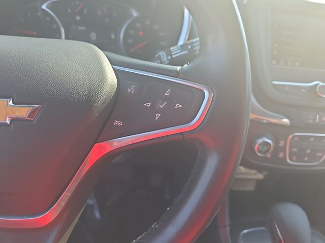 Used 2022 White Chevrolet LT image 19