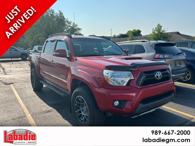 Barcelona Red Metallic 2015 Toyota Tacoma Pickup Truck Four-Wheel Drive 5-Speed Automatic