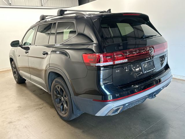 2024 Volkswagen Atlas 2.0T Peak Edition SE w/Technology Black at Subaru and VW of Moon Township