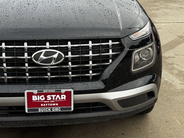 2024 Hyundai Venue SEL Black at Classic Elite Chevrolet Sugar Land
