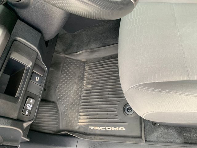 Used 2018 Toyota Tacoma Truck