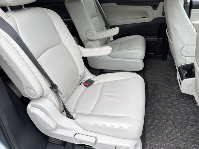 Used 2025  Honda EX-L image 37
