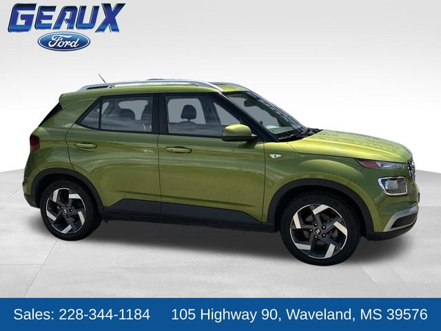 Green Apple 2024 Hyundai Venue SUV / Crossover Front-Wheel Drive Continuously Variable Transmission