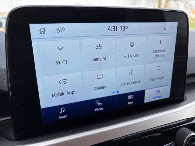 2020 Ford Escape SE Sport Hybrid photo