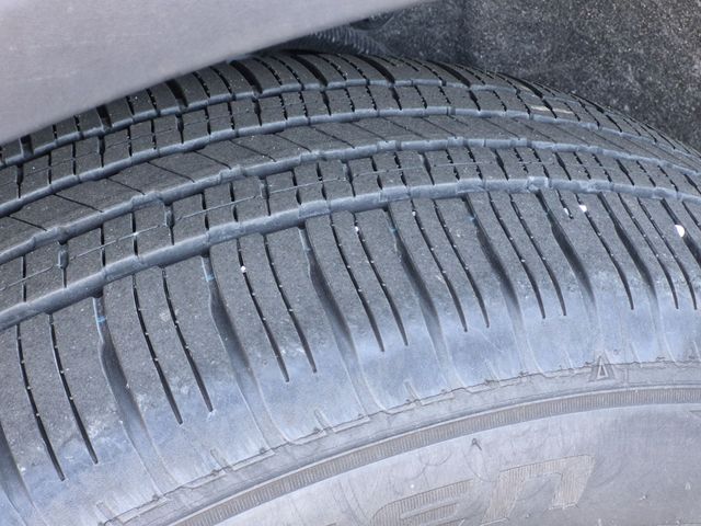Used 2023 Gray Nissan SV image 10