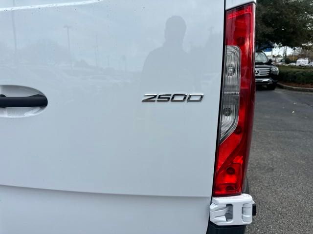 2025 Mercedes-Benz Sprinter 2500 Cargo 144 WB - 6