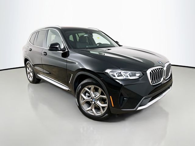 2024 BMW X3 xDrive30i 32