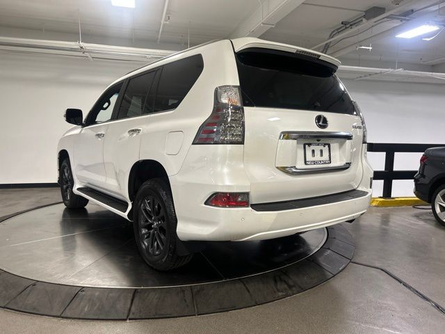 Certified Used 2021  Lexus 460 image 5
