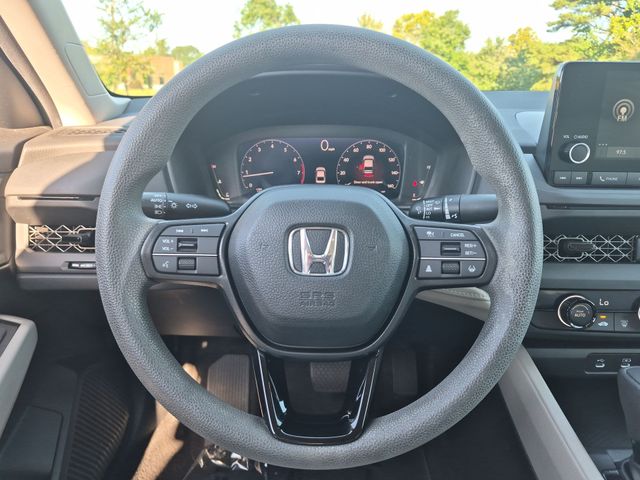 Used 2023  Honda LX image 31