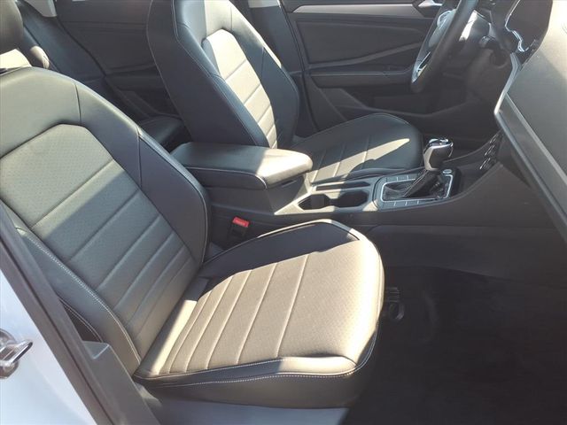 2023 Volkswagen Jetta - Image 19