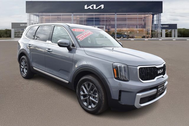 2025 Kia Telluride LX FWD
