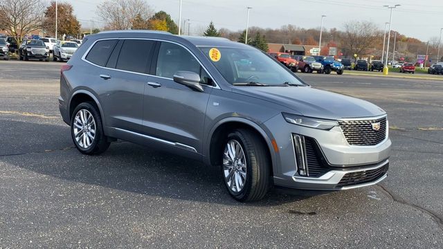 2020 Cadillac XT6 Premium Luxury 2