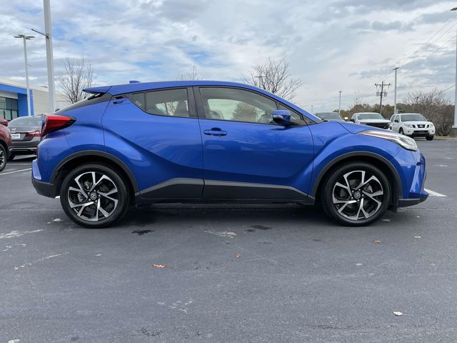 2020 Toyota C-HR XLE 11