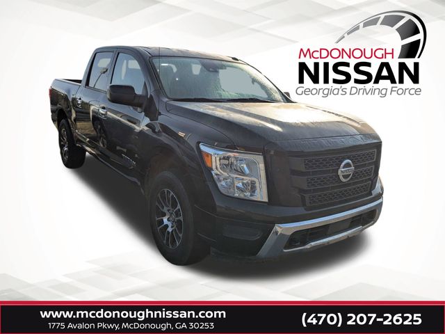 Super Black 2021 Nissan Titan SV Crew Cab 4WD Pickup Truck Four-Wheel Drive 9-Speed Automatic