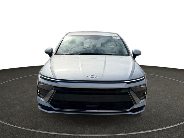 Certified Used 2025 Silver Hyundai SEL image 8