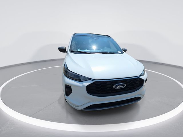 Used 2024 Star White Ford ST-Line image 2
