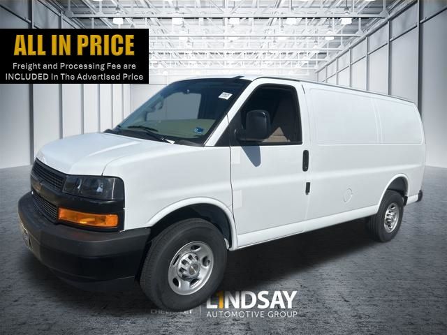 Summit White 2026 Chevrolet Express Cargo 2500 RWD Van Rear-Wheel Drive 8-Speed Automatic Overdrive