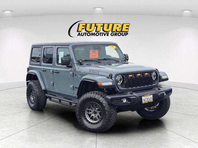 Anvil Clear Coat 2025 Jeep Wrangler SUV / Crossover Four-Wheel Drive 8-Speed Automatic