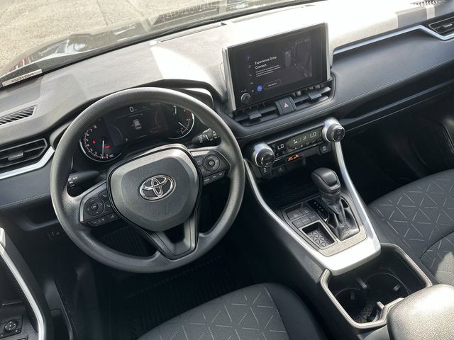 2023 Toyota RAV4 XLE 14